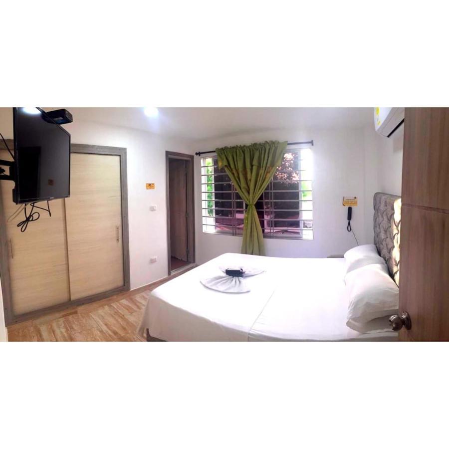 Hotel Ibiza Central Montería Buitenkant foto