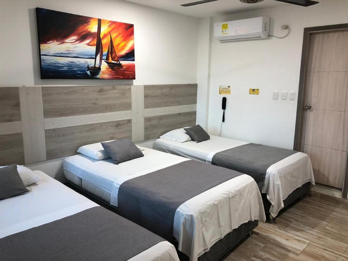 Hotel Ibiza Central Montería Buitenkant foto